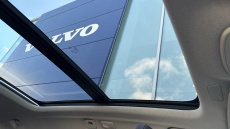 Volvo XC40 2.0 B4P Ultra Dark 5dr Auto Petrol Estate